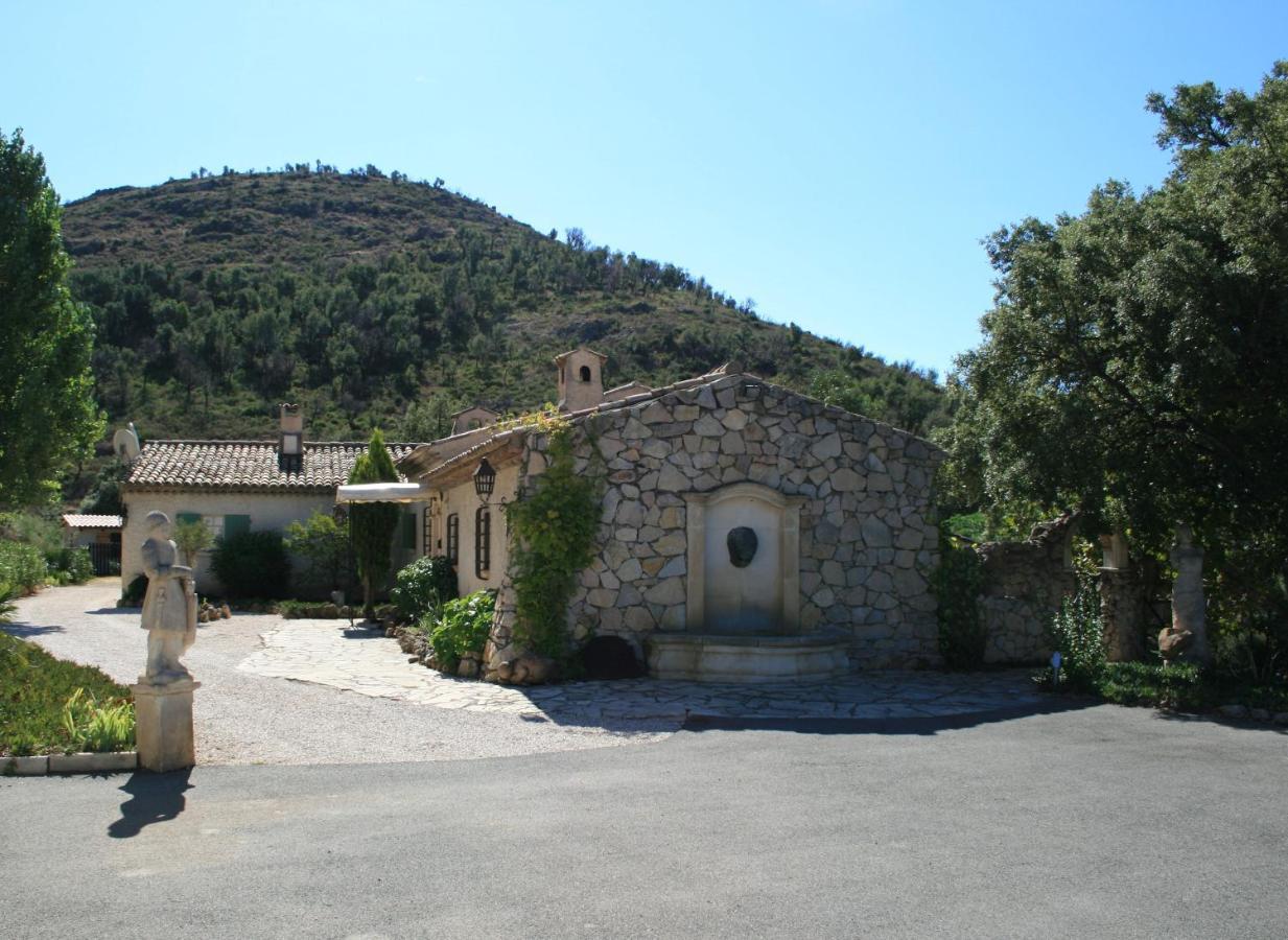 Les Amandiers Sainte-Maxime Extérieur photo